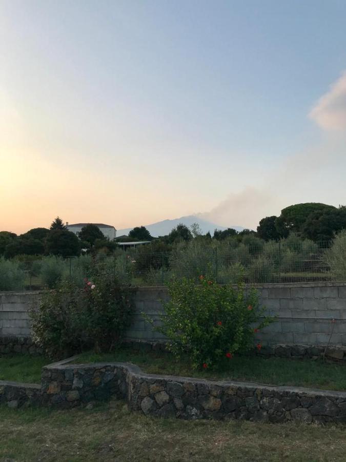 Apartamento Holiday House Start Point Aci Bonaccorsi Exterior foto